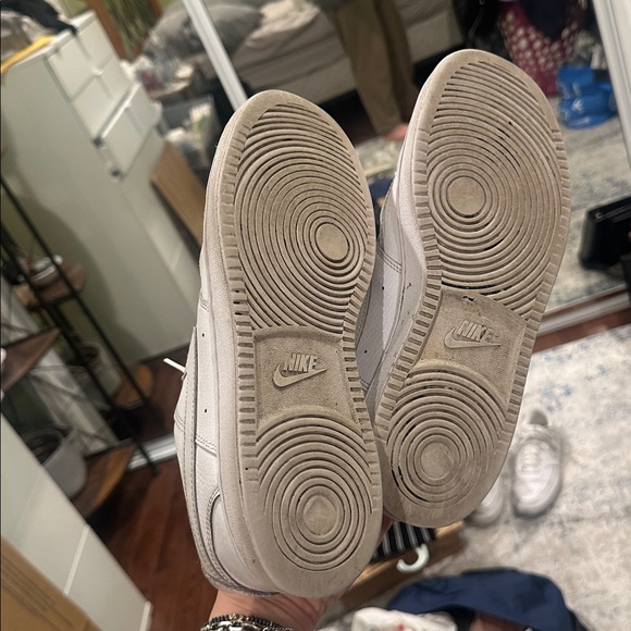 (2) BOTH Nike Court Vision Low size 10 used/good condition 10 W 8.5 M - both $12 - Picture 7 of 12